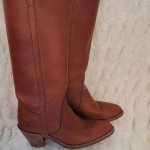 Frye Chestnut Heeled Boots for Women - RARE